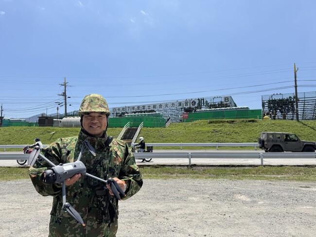 陸上自衛隊「令和7年度 富士総合火力演習」にて国際ドローン協会が空撮を担当