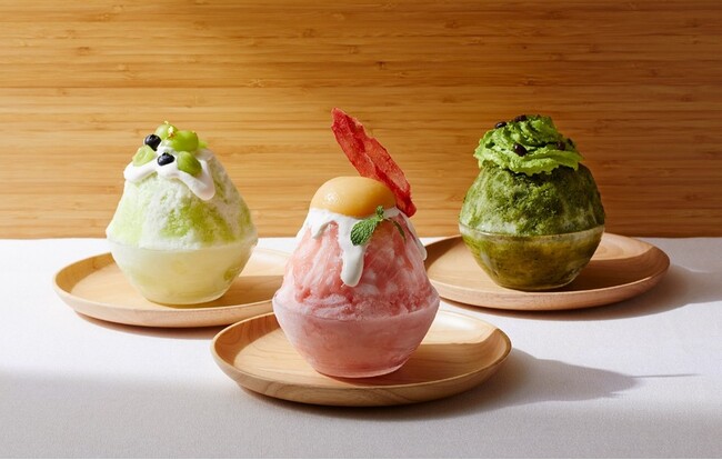 【ロイヤルパークホテル】パティシエが贈る贅沢かき氷！フルーツや抹茶でアレンジした「氷菓 極」が登場。