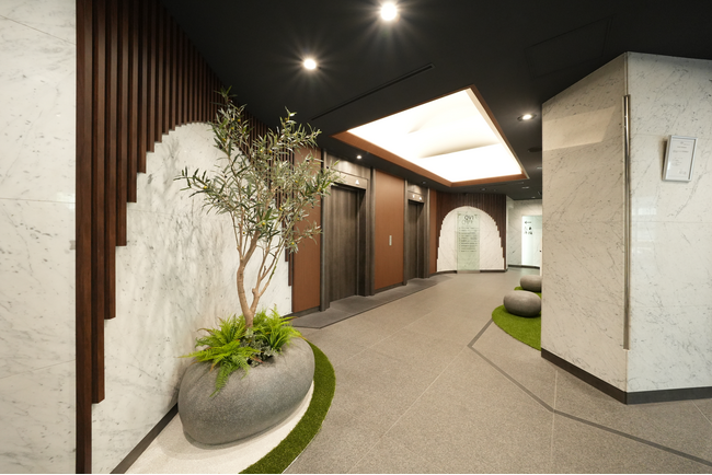 【相互住宅】賃貸オフィスビル 「ＱＶ１麹町」 名称変更とエントランスリニューアルについて