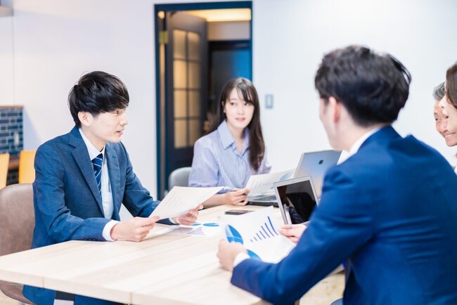 営業・販促の最前線セミナー“生きたデータ”と“確かな実行力”で成果を出す!【2社共催/無料】