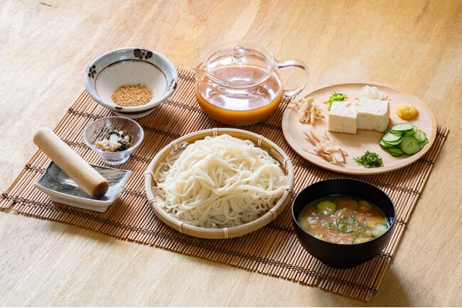秩父湯元 武甲温泉が、地元・横瀬町の人気ラーメン店「大金星」とコラボ。武甲食堂にて期間限定で「冷や汁うどん」を提供します