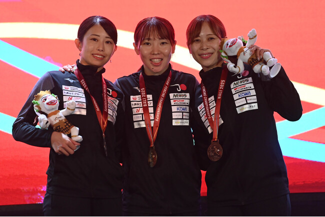 【フェンシング】アジア選手権(インドネシア/バリ) 女子フルーレで表彰台独占！上野優佳/金、辻すみれ/銀、菊池小巻/銅！
