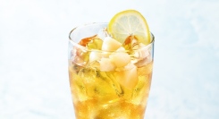 エクセルシオール カフェで7月3日より果実とお茶を楽しむティーエードやフローズンドリンクが登場 人気のエスプレッソトニックやアイスケーキ、エクセごはんの新作も!