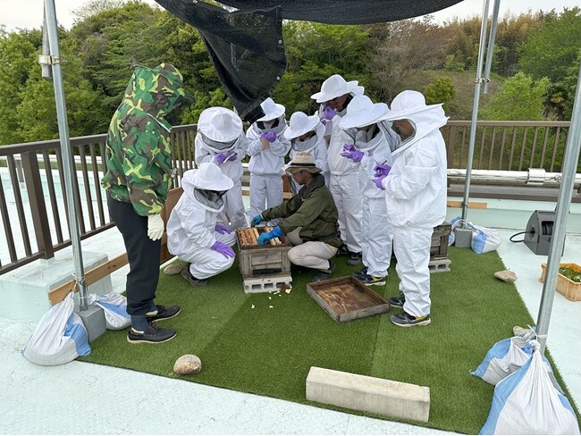 高校生が未来の養蜂家に！三重県立四日市農芸高校が県内初の学校養蜂に挑戦