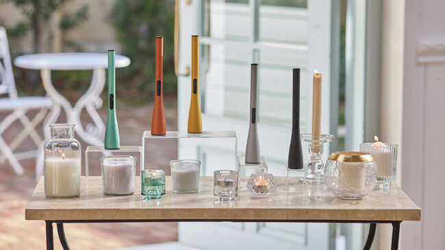 ヨーロッパで高評価。キャンドルライター「Candle Wand」日本での発売開始！世界的デザイナーが手掛けた、飾って楽しめる“魅せる“ライターがキャンドルのある暮らしを鮮やかに