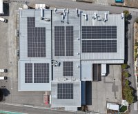 太陽光発電システムで工場の環境負荷低減を実現!