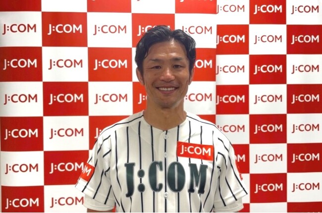 ― 阪神タイガース 対 福岡ソフトバンクホークス戦で「J:COM 光 デー」を開催 ― 阪神タイガースファン・元ラグビー日本代表主将 廣瀬俊朗さんが阪神甲子園球場での始球式に初挑戦