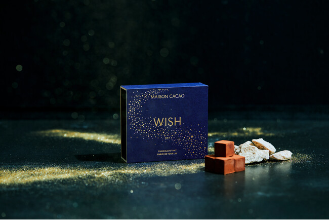 日本の四季折々の情緒を楽しむ【四季とメゾン】。五節句の七夕を祝い、夜空に願いをかけた生チョコが限定登場。星降る島として知られる、沖縄の波照間島産 黒糖を使用した味わい。