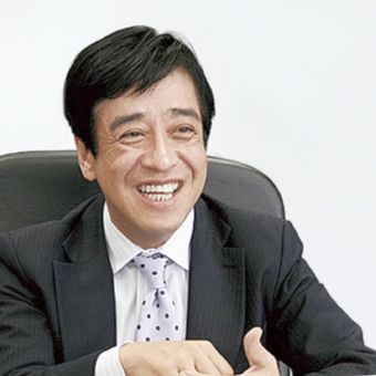 文系大学だからこそできるDX人材教育 ～大学発・デジタルバリアフリー社会のつくり方～