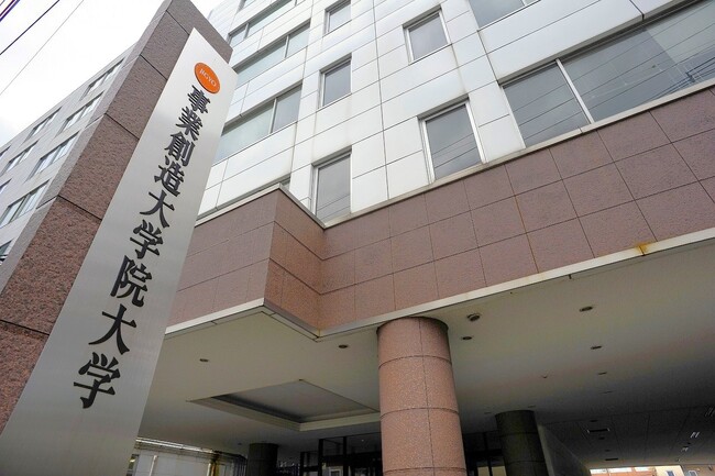 前事業創造大学院大学教授NSGグループ広報・コミュニケーション推進本部顧問宮島客員教授による特別講義「メイキング『小説イタリア軒物語』―いかに調べ書いたか」を開催
