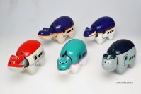 「走る幸運」新幹線赤べこ、発売決定！福島の郷土玩具「赤べこ」が新幹線に？