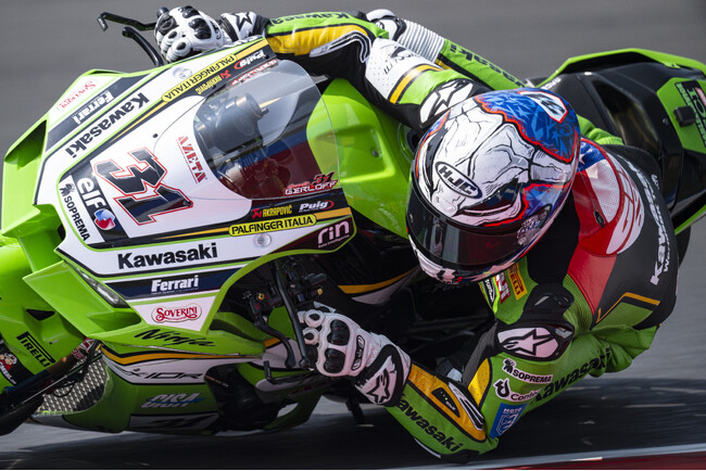 Kawasaki WorldSBK Team ギャレット・ガーロフ選手が2026年も契約継続