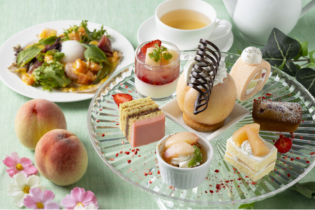 二日間限定!まるごと桃のアフタヌーンティーセット