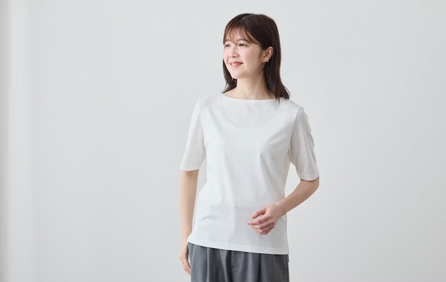 和歌山×富山の合作。最高級ピマ綿100％の特注生地で作る、「ドレスTシャツ・ボートネック五分袖」新登場