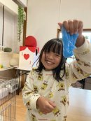 子ども先生によるスライムづくり 子ども先生によるスライムづくり