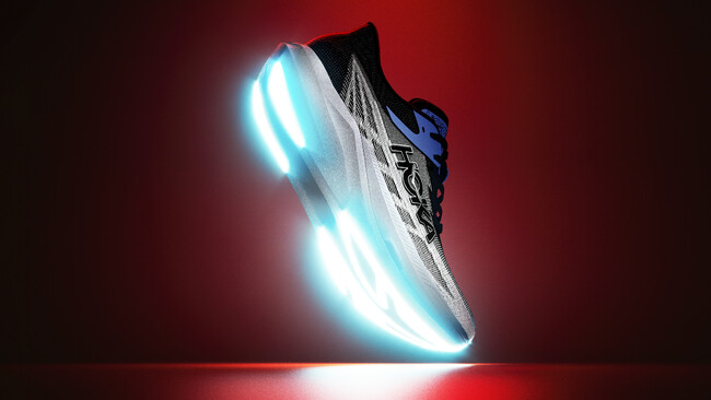HOKAから自己最新記録のペースを押し上げる新しいレースシューズ「 ROCKET X 3 」が7月2日（水）に新登場！