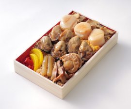 【厚岸駅前 氏家待合所】
