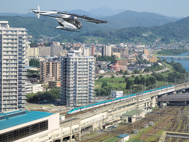 空飛ぶクルマの(株)SkyDrive社と資本業務提携～鉄道と空、次世代の移動を考えるイベントを8月に「TAKANAWA GATEWAY CITY」にて開催～