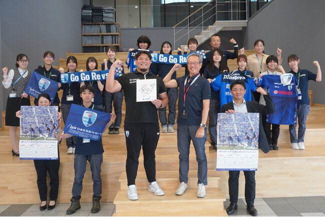静岡ブルーレヴズ・郭 玟慶(カク・ブンケイ)選手が橋本組を訪問、初のプレーオフ進出を報告。