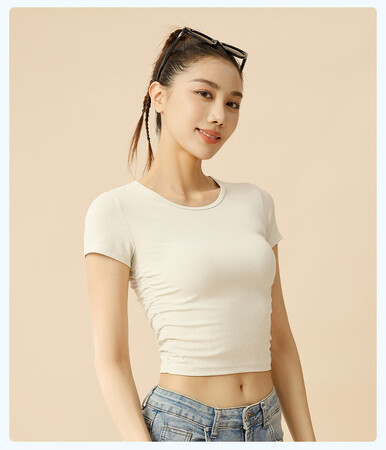 ヨガ服、スポーツブラ　義烏縫製加工工場　新規取引募集を開始いたしました。