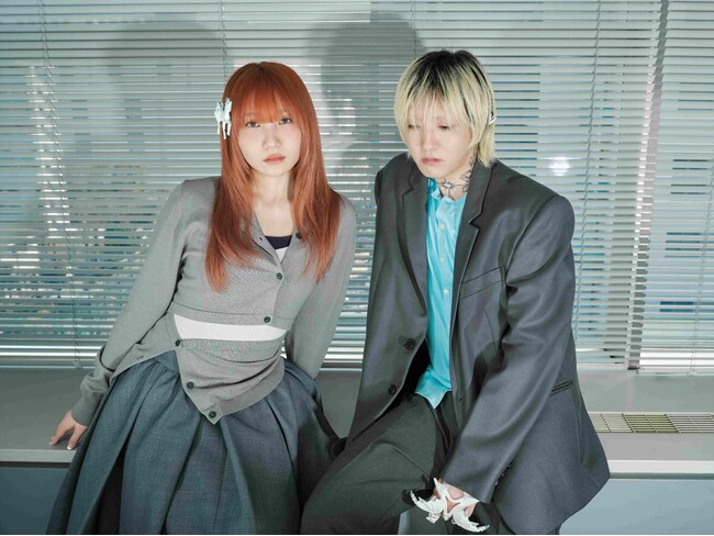 YOASOBI Apple Music 10周年を記念したプレイリスト“10年間で最もストリーミングされた500曲”にて、「夜に駆ける」が日本人アーティスト楽曲で唯一100位以内にランクイン！