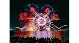 8/4(月)音楽と花火で夜を彩る『みなとみらいスマートフェスティバル2025』を開催します。