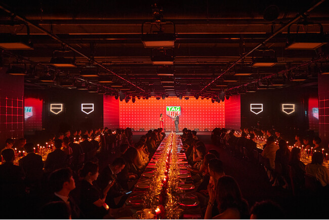 タグ・ホイヤー、韓国・ソウルでブランドの精神とモータースポーツの力強い結びつきを称える、華やかなガラディナーを開催