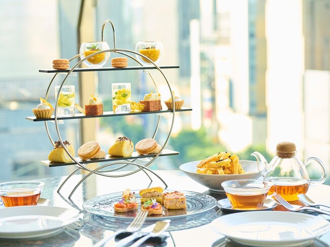 東京を一望する六本木14階レストランで、フレッシュな夏を。夏季限定・サマーフルーツのアフタヌーンティーを提供開始