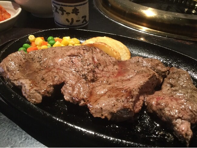 首里城から慰霊の日まで　沖縄のすべてがここにある　「タイムス写真ライブラリー」　法人・企業向け写真二次利用に提供