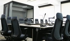 強く印象に残るオープンキャンパス体験を！明海大学様のLEDサイネージ活用を東和エンジニアリングがサポート