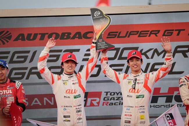 【英会話レッスン回数無制限】ネイティブキャンプが語学支援中の坪井翔選手、今季初勝利！英語力で“世界への挑戦”を後押し