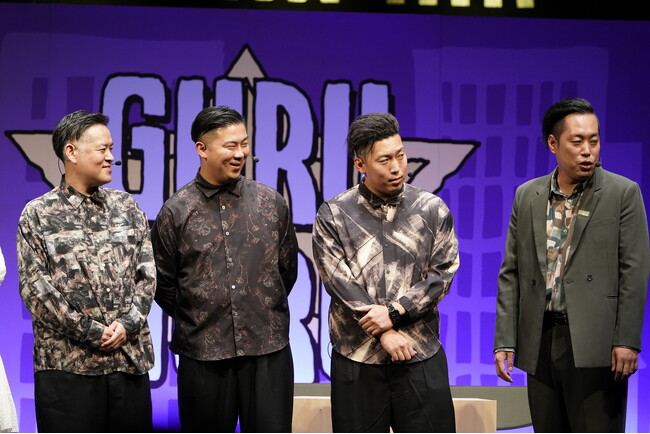 エバース町田のそっくりさん登場＆ダウ90000蓮見がギャグを全力披露！　さらに、IS:SUEの新曲初披露も。J-WAVE『GURU GURU!』初の番組イベントを開催【オフィシャルレポート】