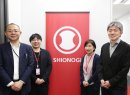 (左から)調達戦略グループ　高須様、井上様、南様、高見様