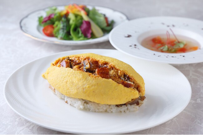 【ホテル日航プリンセス京都】土用の丑の日『実山椒が香る 鰻オムライス』を7月19日より販売