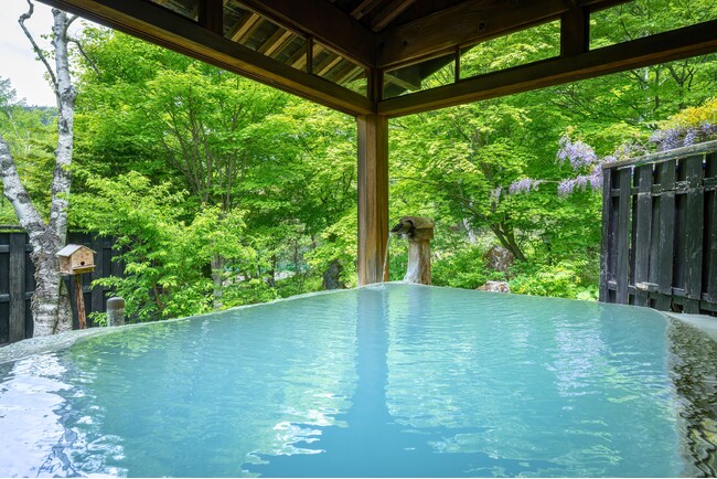 白骨温泉「お宿つるや」宿泊者限定でグループ施設「小梨の湯笹屋」の温泉をお楽しみいただける湯めぐりプランを2025年８月より開始