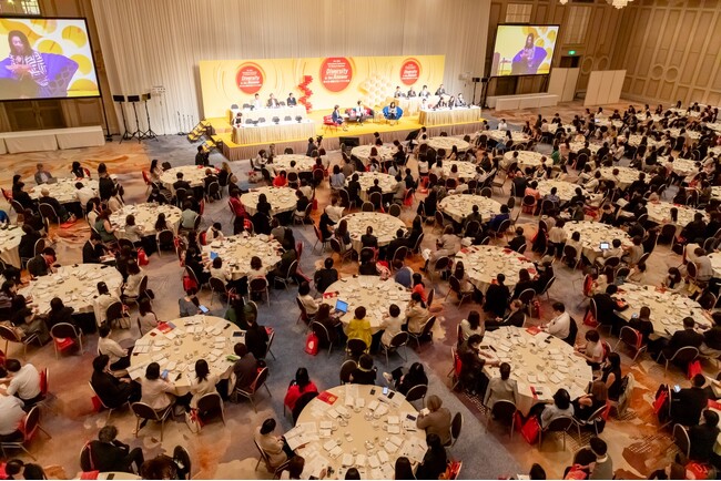 大盛況のうちに閉幕！涙も感動もあふれた「第30回国際女性ビジネス会議」、24国籍、約800人の熱気に包まれ、登壇者70名のパワフルな言葉で体感した「ダイバーシティこそが答え！」