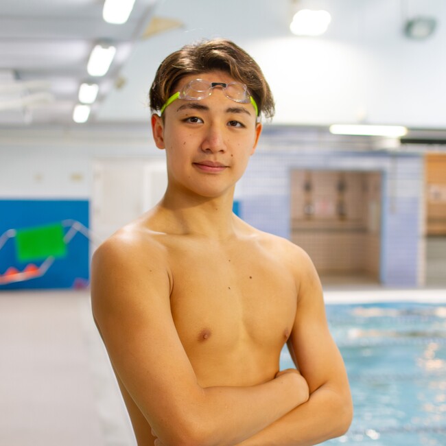 競泳・日本記録を塗り替えた高校生スイマー・今福和志選手とSWANSアドバイザリースタッフ契約を締結
