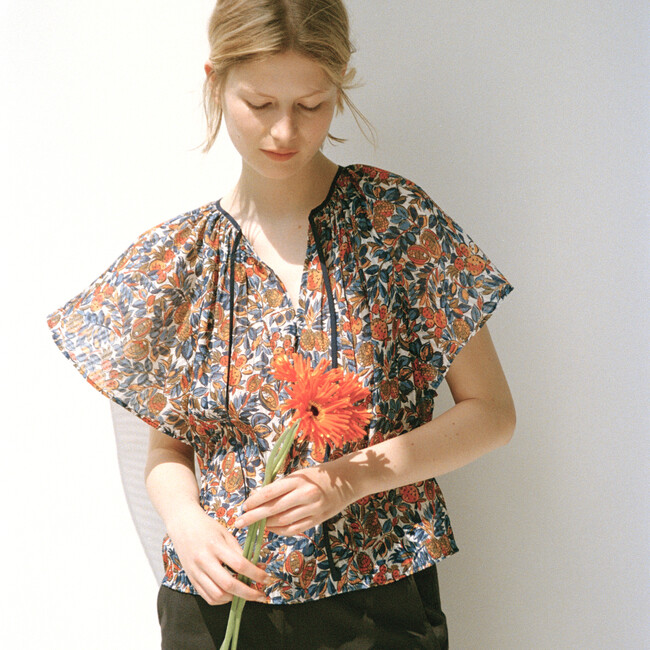 200年以上続く、南仏テキスタイルブランド〈SOULEIADO〉の期間限定ストアが羽田空港にオープン。