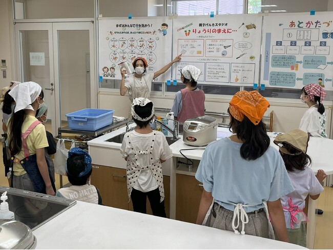 【新潟医療福祉大学】“食”と“運動”を通じて親子の健康づくりを支援！「cook ＆ exercise 親子げんきスタジオ」を開催