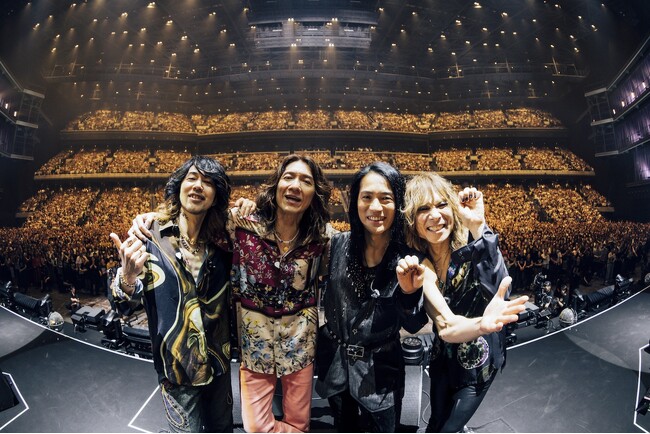 【THE YELLOW MONKEY TOUR 2024/25 ～Sparkleの惑星X～】ツアー写真集『IMMORTAL』発売決定！