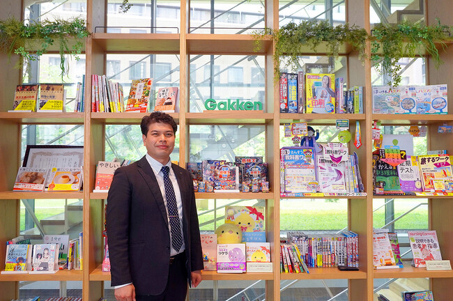 現場の声から生まれた保育研修、1ヶ月半で利用者2,800名を突破――学研グループの戦略的主力商品『HOINQ』をeラーニングで支援