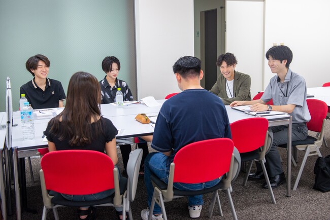 就職に強い名商大、Bricks&UK現役職員との就職に関する座談会を開催