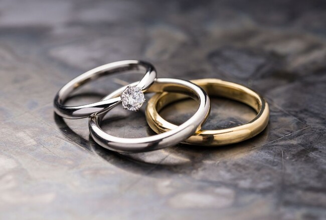 【ブライダルローンで賢く叶える！手作り指輪が最大20,900円お得に】札幌の手作り結婚指輪・婚約指輪専門店『工房Smith札幌』8月限定！ブライダルローンご利用でダイヤモンドや誕生石をプレゼント
