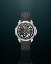 その力強さは、独立企業ノルケインにしか生み出せない。精悍さを究めたスケルトンウォッチ、2つの「Independence Skeleton 40mm」誕生。