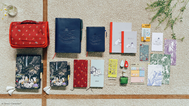 ほぼ日手帳2026では、『ムーミン』の世界の手帳や文具が登場！全20アイテムを9月1日(月)に発売します。