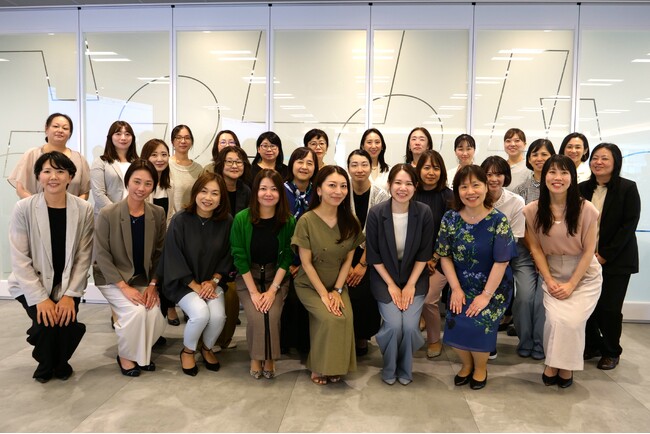 女性のキャリア開発支援のため、８社合同で「クロスメンタリング」の取組を推進