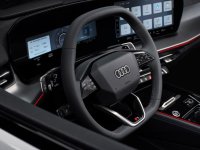新型Audi Q3のインテリア：形状と機能の調和