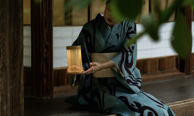 秋の夜長に、サステナブルな灯りとともに江戸文化に没入「太陽光を灯す行燈 ＜EN＞が照らす 柳橋・江戸の夜会」を開催