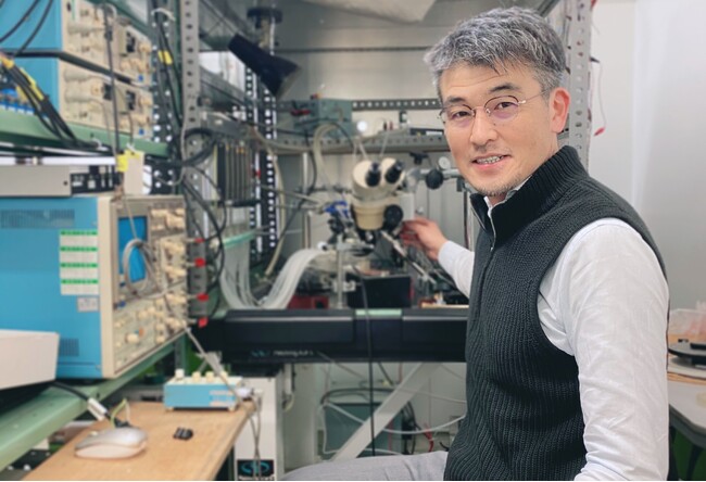 【福岡大学】理学部藍浩之教授が公開講座「オトナのミツバチ講座」で講演します（8/30）