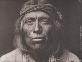 エドワード・S. カーティス《シワワチワ ズニ族》1903年 エドワード・S. カーティス《シワワチワ ズニ族》1903年